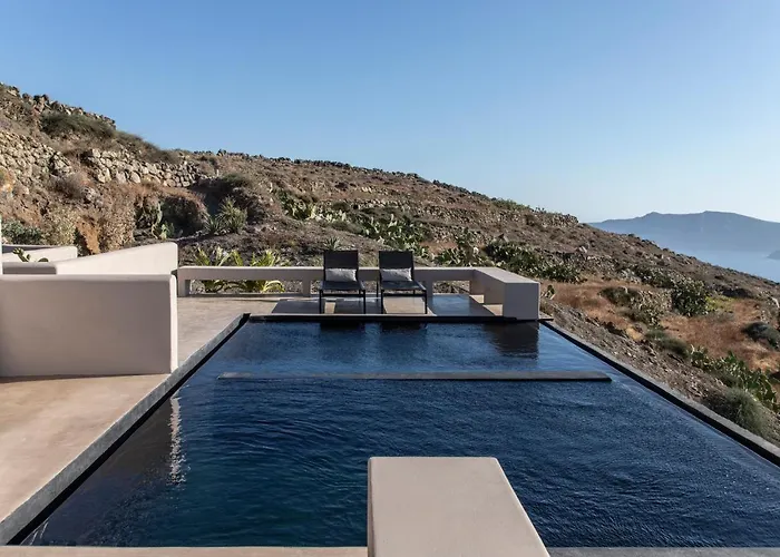 Nimbus Santorini